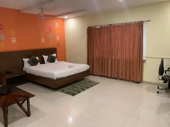 Luxury Tek Büyük Yataklı Oda, 1 En Büyük (King) Boy Yatak, Sigara İçilmez, Tepe Manzaralı