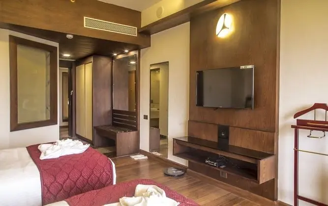 Deluxe İki Ayrı Yataklı Oda