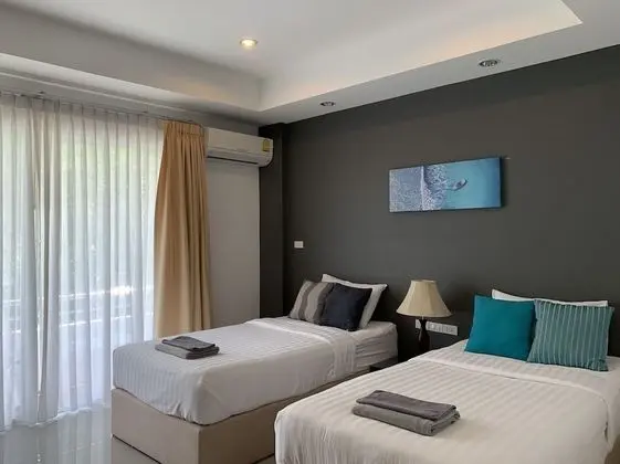 Tek Büyük veya İki Ayrı Yataklı Oda, Dağ Manzaralı