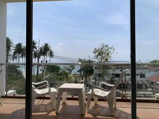 Tek Büyük veya İki Ayrı Yataklı Oda, Deniz Manzaralı