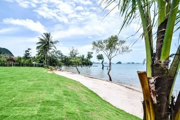 Four Bedrooms Private Pool Villa