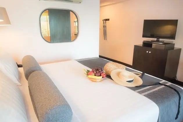 Deluxe Oda, Havuz Kullanımı