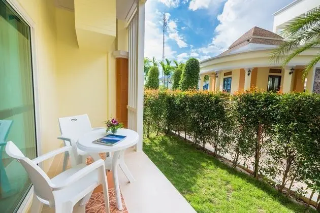 Deluxe Tek Büyük veya İki Ayrı Yataklı Oda, Balkon