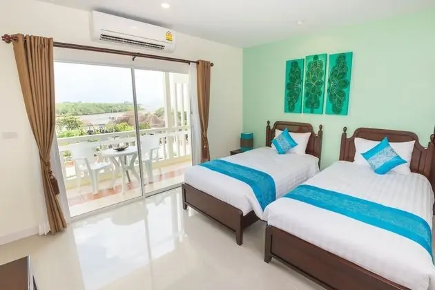 Deluxe Tek Büyük veya İki Ayrı Yataklı Oda, Balkon