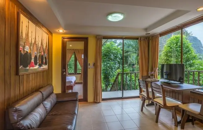 Three Bedrooms Villa (No.3)