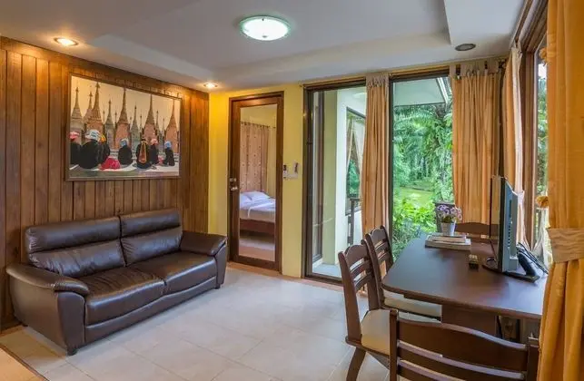 Three Bedrooms Villa (No.3)