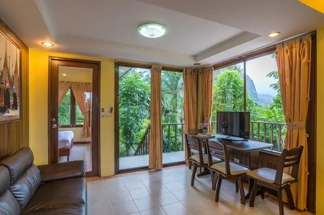 Three Bedrooms Villa (No.3)