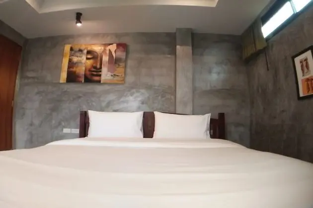 Three Bedrooms Villa (No.9)