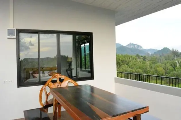 Sweet Room, Mountain View
