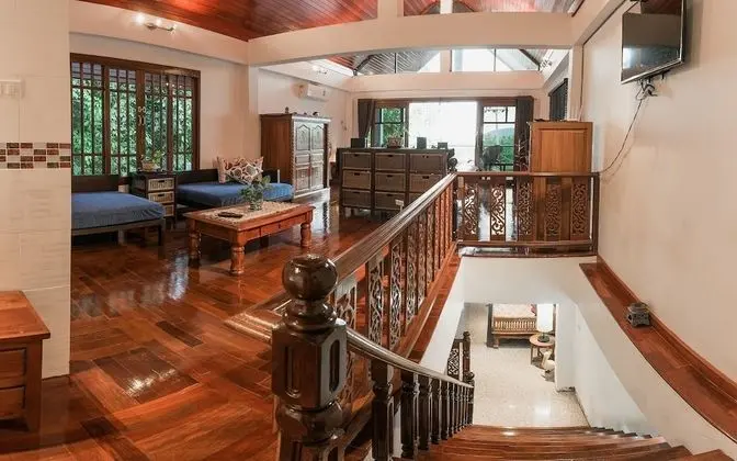 Grand Villa