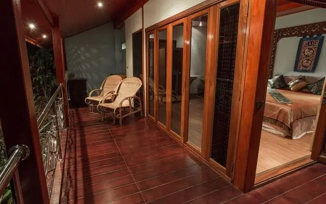 Standard Villa