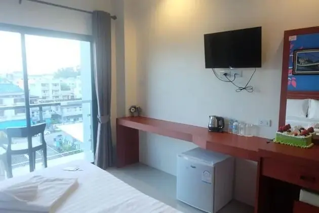 Tek Büyük Yataklı Oda, Balkon
