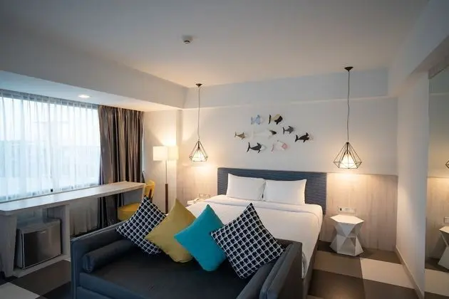 Corner Suite