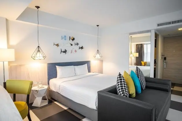 Corner Suite