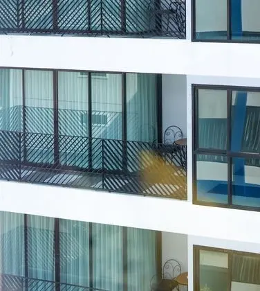 Corner Suite