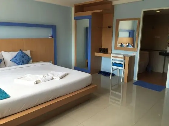 Deluxe Tek Büyük Yataklı Oda