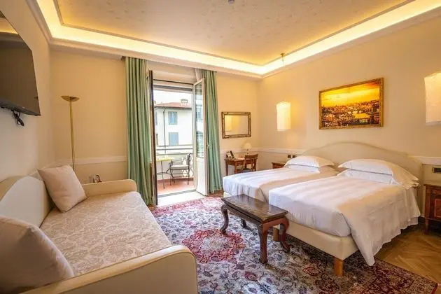 Deluxe Tek Büyük Yataklı Oda, Balkon