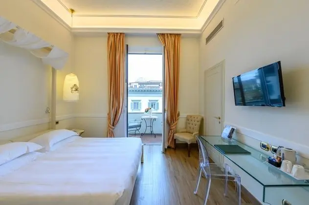 Superior Tek Büyük Yataklı Oda, Balkon
