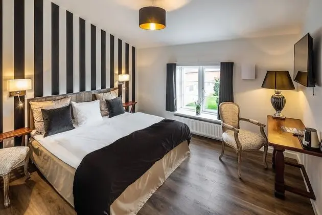 Standard Tek Büyük Yataklı Oda, Özel Banyo, Ek Bina