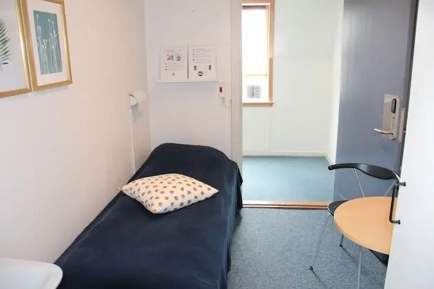 Basic Oda, 1 Tek Kişilik Yatak, Ortak Banyo