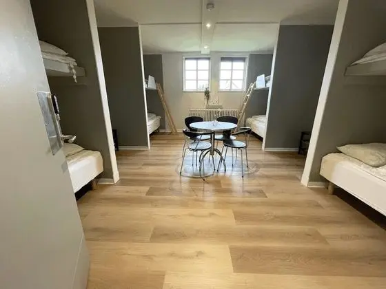 Basic Oda, Ortak Banyo