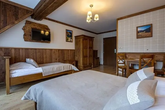 Deluxe Üç Kişilik Oda