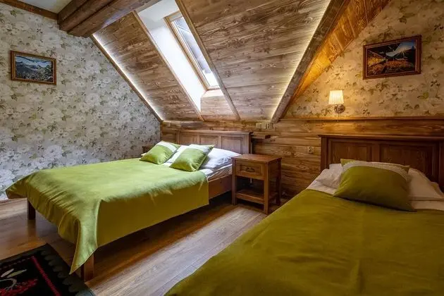 Tek Büyük veya İki Ayrı Yataklı Oda