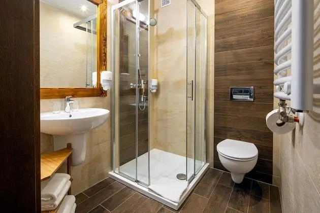 Tek Büyük veya İki Ayrı Yataklı Oda