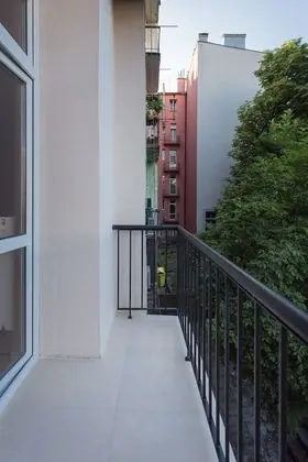 Stüdyo, Balkon (1st floor)