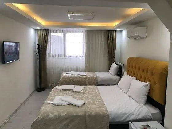 Classic Triple Room