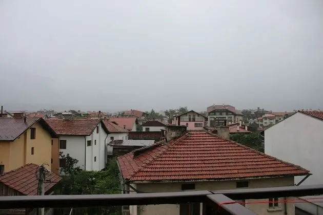 Büyük Yataklı Tek Kişilik Oda