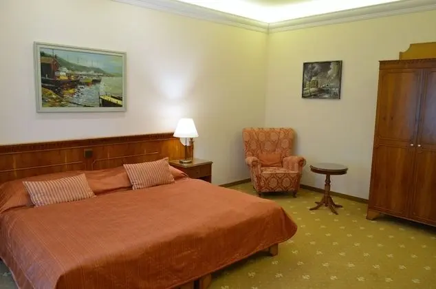 Comfort Tek Büyük Yataklı Oda