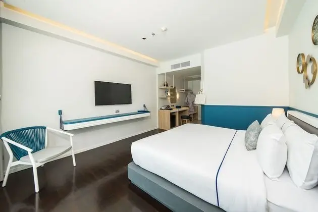 Deluxe Tek Büyük Yataklı Oda