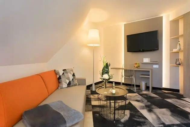 Comfort Tek Büyük Yataklı Oda