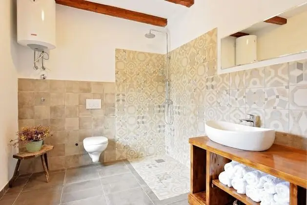 Villa, Sigara İçilebilir