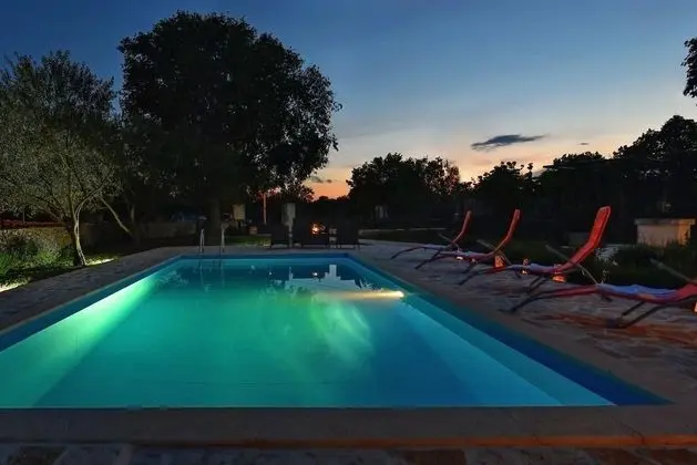 Villa, Sigara İçilebilir