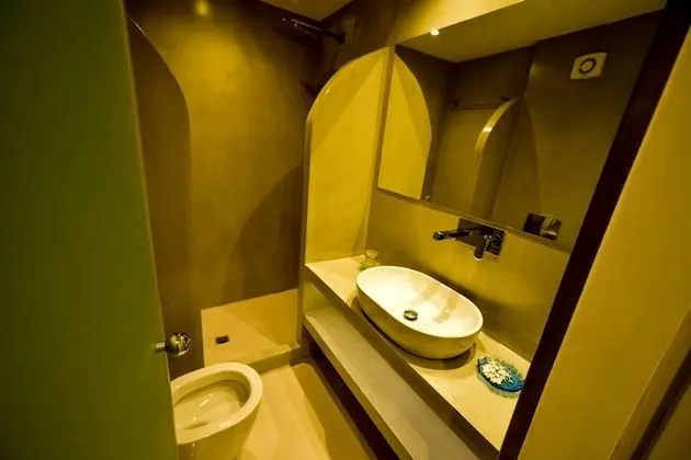 Standard Suite, Sea View