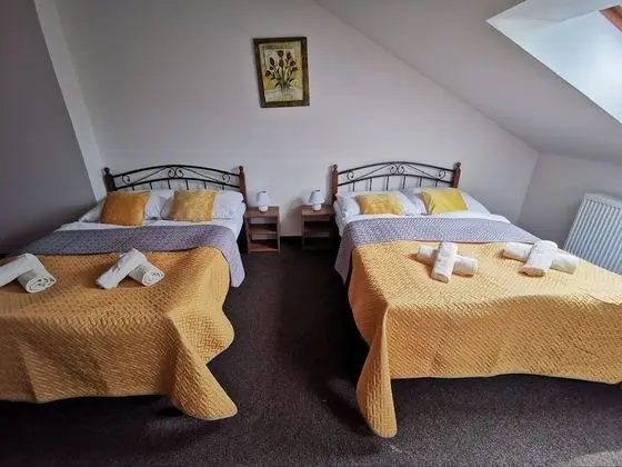 Family Oda, Bahçe Manzaralı (5 beds)