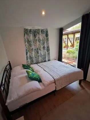 Family Oda, Bahçe Manzaralı (5 beds)