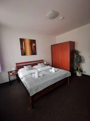 Family Oda, Bahçe Manzaralı (5 beds)
