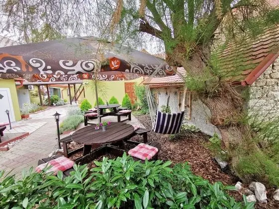 Family Oda, Bahçe Manzaralı (5 beds)