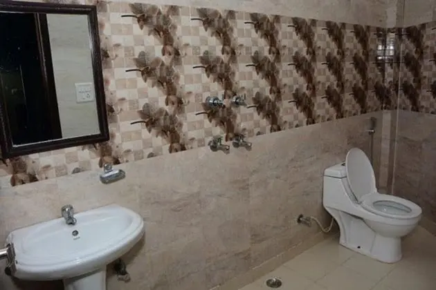 Classic Tek Büyük Yataklı Oda