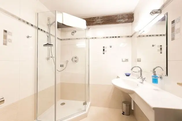 Standard Tek Büyük veya İki Ayrı Yataklı Oda