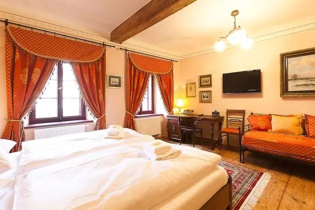 Standard Tek Büyük Yataklı Oda