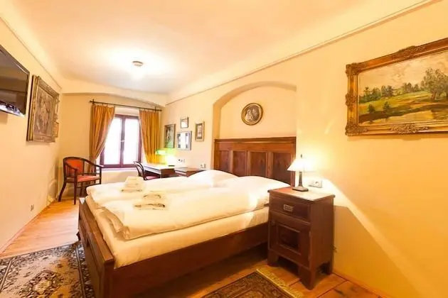 Standard Tek Büyük Yataklı Oda