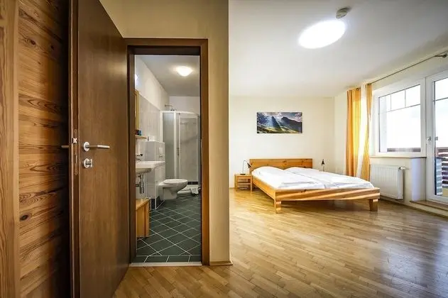 Standard Tek Büyük Yataklı Oda