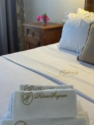 Deluxe Oda Üst Kat, Sokak Manzaralı, Ortak Teraslı