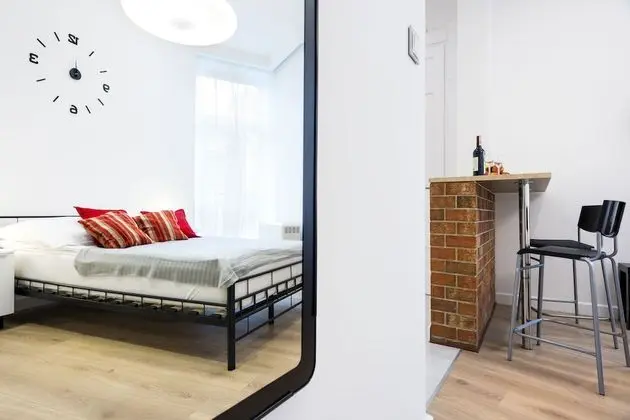 Basic Apart Daire, 1 Büyük (Queen) Boy Yatak, Şehir Manzaralı