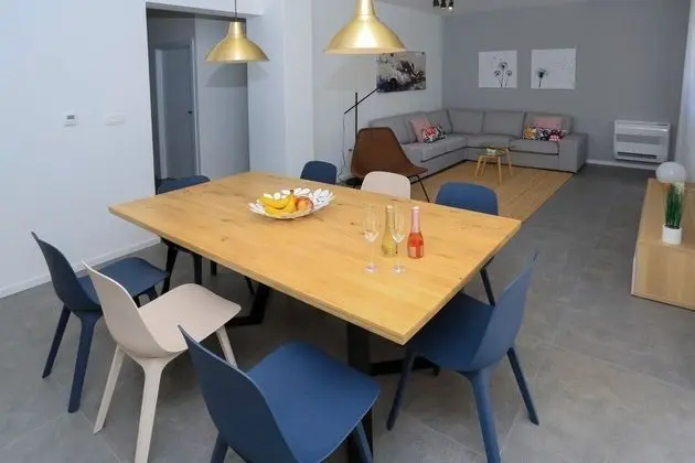 Ev (Kreso - with pool - H(8))