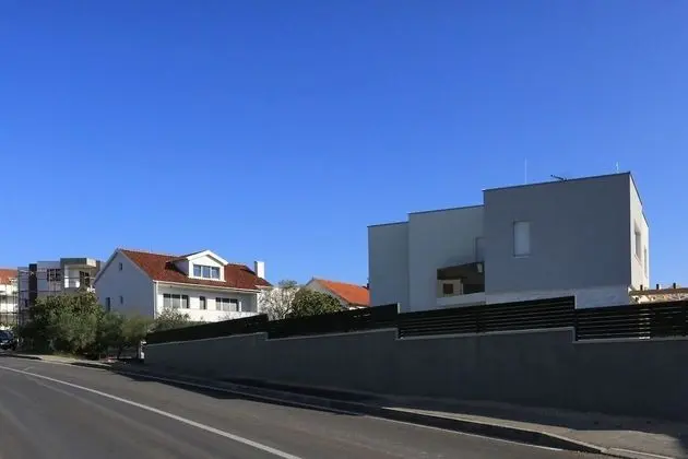 Ev (Kreso - with pool - H(8))